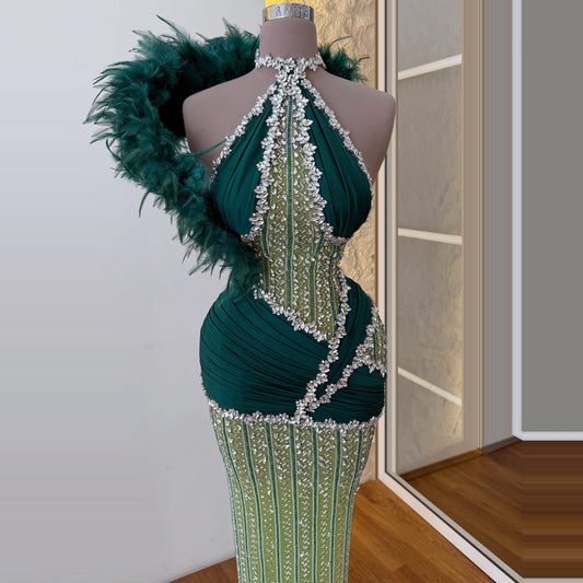 Unique Pleated Sheath Halter Neck Evening Gowns Crystals Feather Prom Dress AP6272