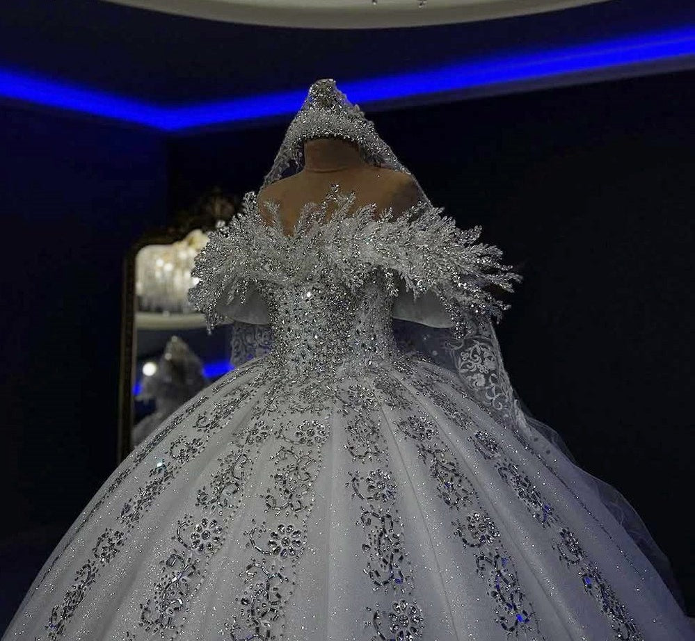Refined A-Line Off-Shoulder Beading Sequins Engagement Gowns Rhinestones Wedding Dress AP6304