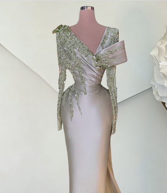 Avant-Garde V Neck Long Sleeve Evening Dress Beading Sheath Satin Prom Dress AP6391