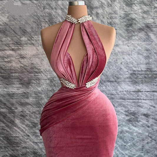 Fitted Halter Neck Cutout Evening Gowns Sheath Beading Prom Dress AP6433