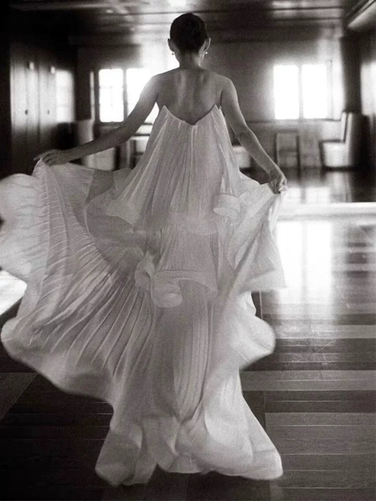 Luxury Strapless A-Line Wedding Dress Tiered Bridal Dress AP6828
