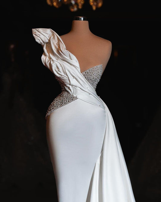 Gen Z Style One Shoulder Ruffles Wedding Dress Beaded Sheath Bridal Dress AP6874