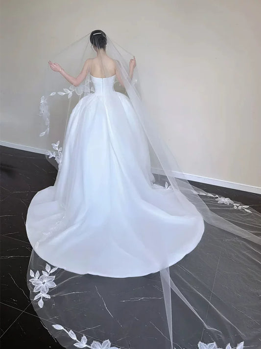 Exquisite Strapless Appliques Wedding Dress A-Line Bridal Gown AP6881