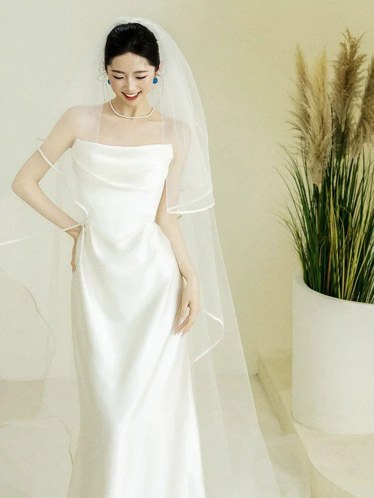 Victorian-Inspired Strapless Wedding Dress With Veil Sheath Satin Bridal Dress AP6899