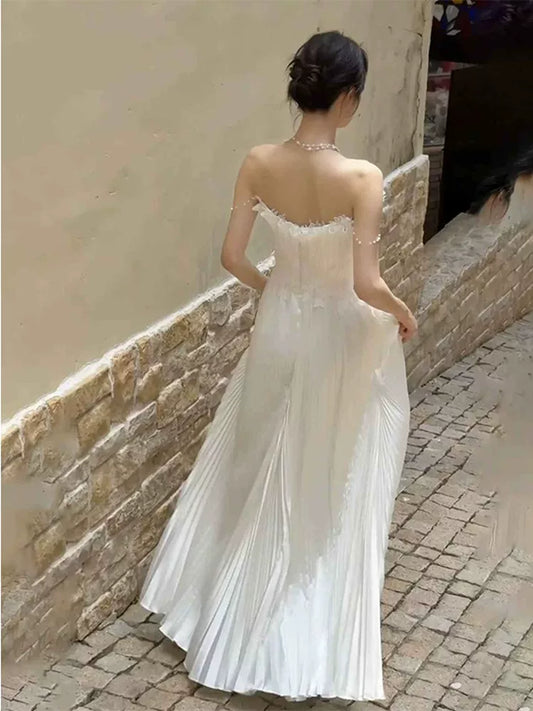 Lustrous Beading Off-Shoulder Pleated Wedding Dress Appliques A-Line Bridal Dress AP6901