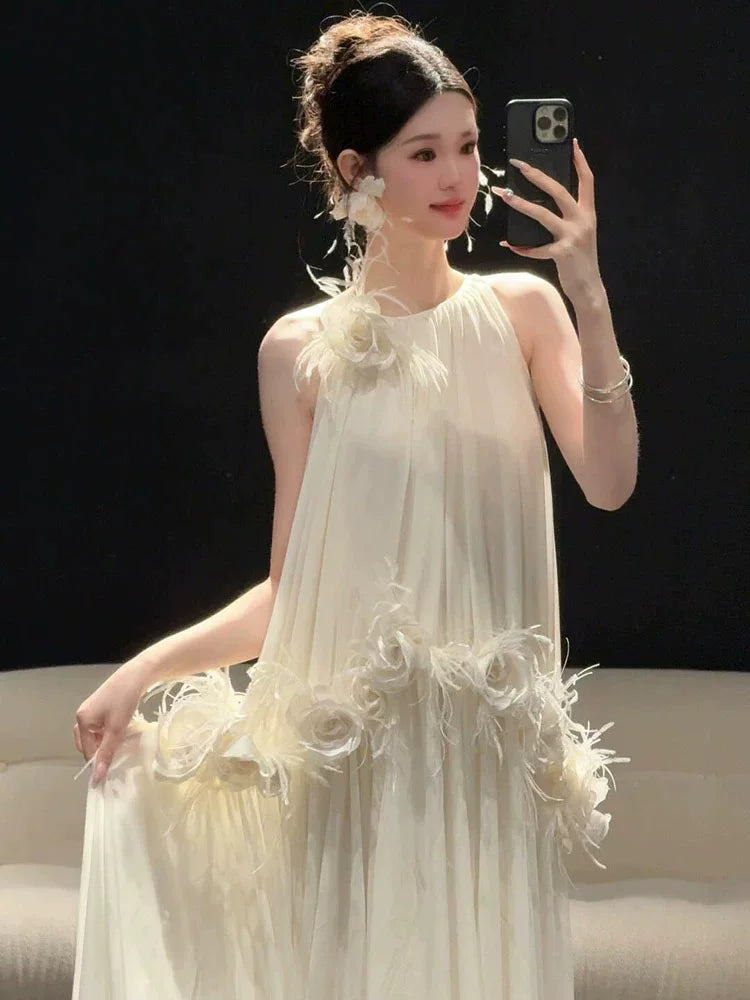 Standout Halter Neck A-Line Ivory Wedding Dress Appliques Feather Flowy Bridal Dress AP6906
