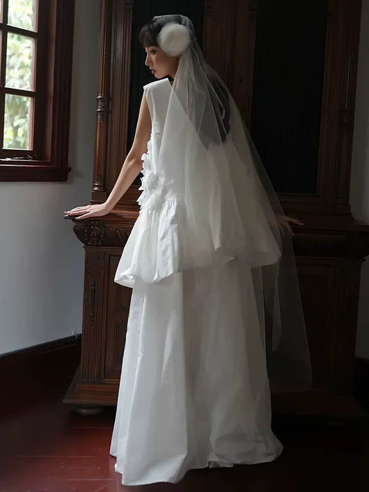 Alluring A-Line Jewel Neck Wedding Dress Inspo Appliques Bridal Gowns With Veil AP6925