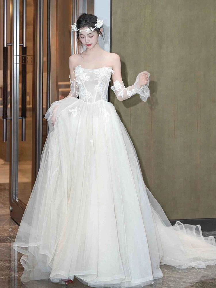 Lovely Strapless A-Line Wedding Dress With Sleeves Appliques Tulle Bridal Gowns AP6963