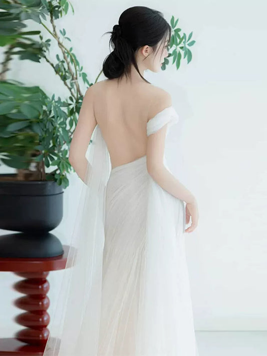 Fresh Cutout Mermaid Wedding Dress One Shoulder Backless Tulle Bridal Dress AP6977