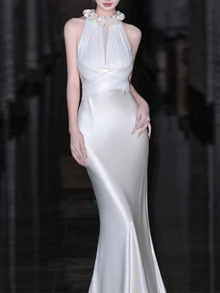 Lustrous Halter Neck Wedding Dress Appliques Tulle Bodice Satin Mermaid Bridal Dresses AP6982