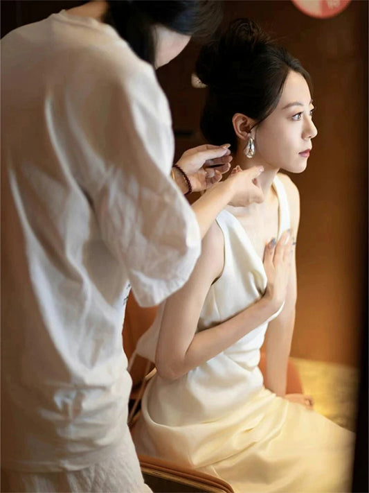 Classy Draped V Neck Wedding Dress Backless Satin Sheath Bridal Dress AP6983