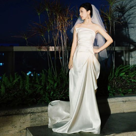 Stylish Strapless Sheath Wedding Dress With Slit Pleated Satin Bridal Dress AP7018