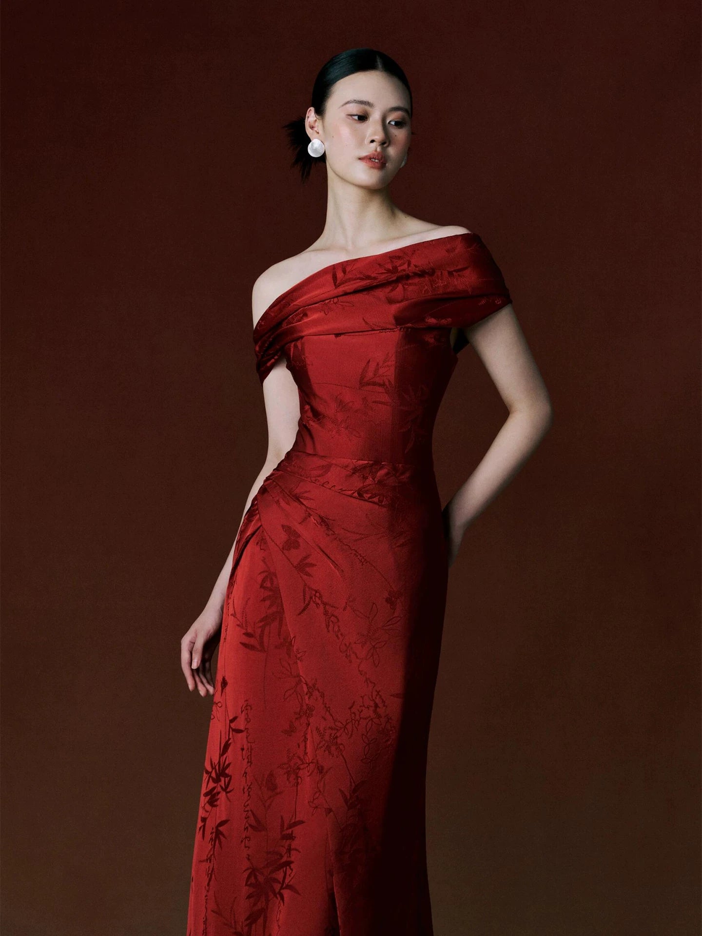Modest Off-Shoulder Red Prom Dress Jacquard Sheath Formal Dress AP7067