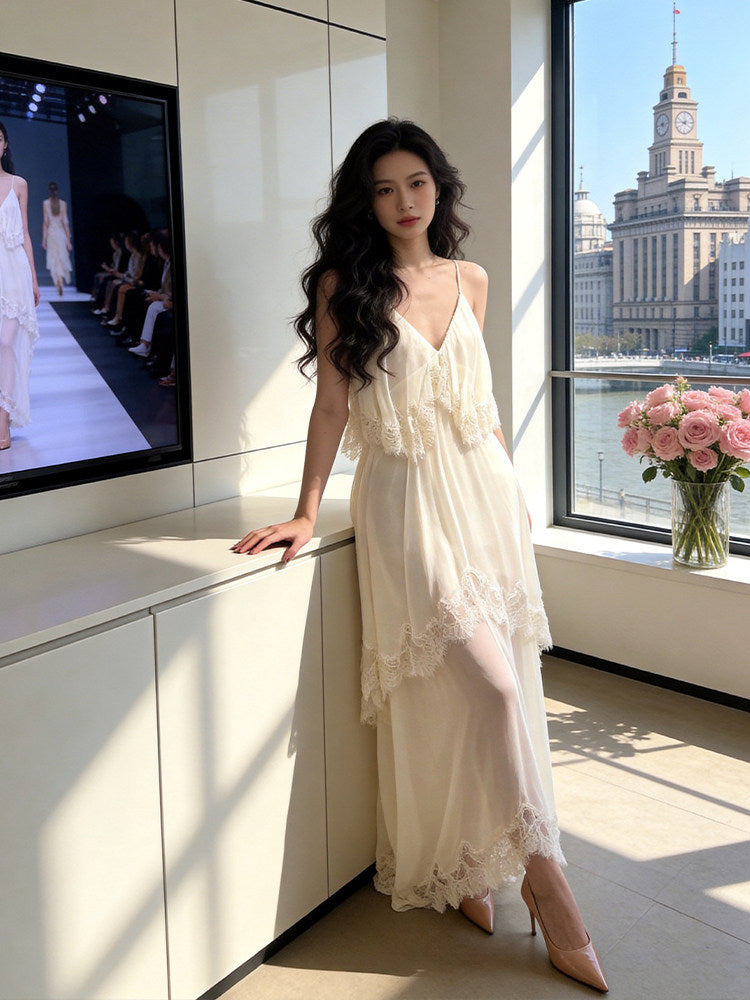 Dainty Spaghetti Strap A-Line White Prom Dress Lace Tiered Evening Dress AP7232