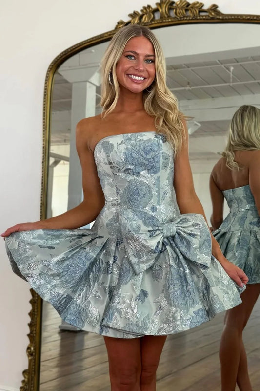 Special A-Line Strapless Low Waist Short Homecoming Dress With Bowknot AS097