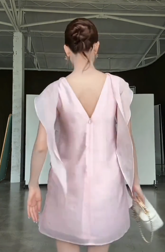 Whimsical Blush Pink Round Neck Sleeveless Multi Layer Ruffle Hem Chiffon A Line Short Homecoming Dress AS1004