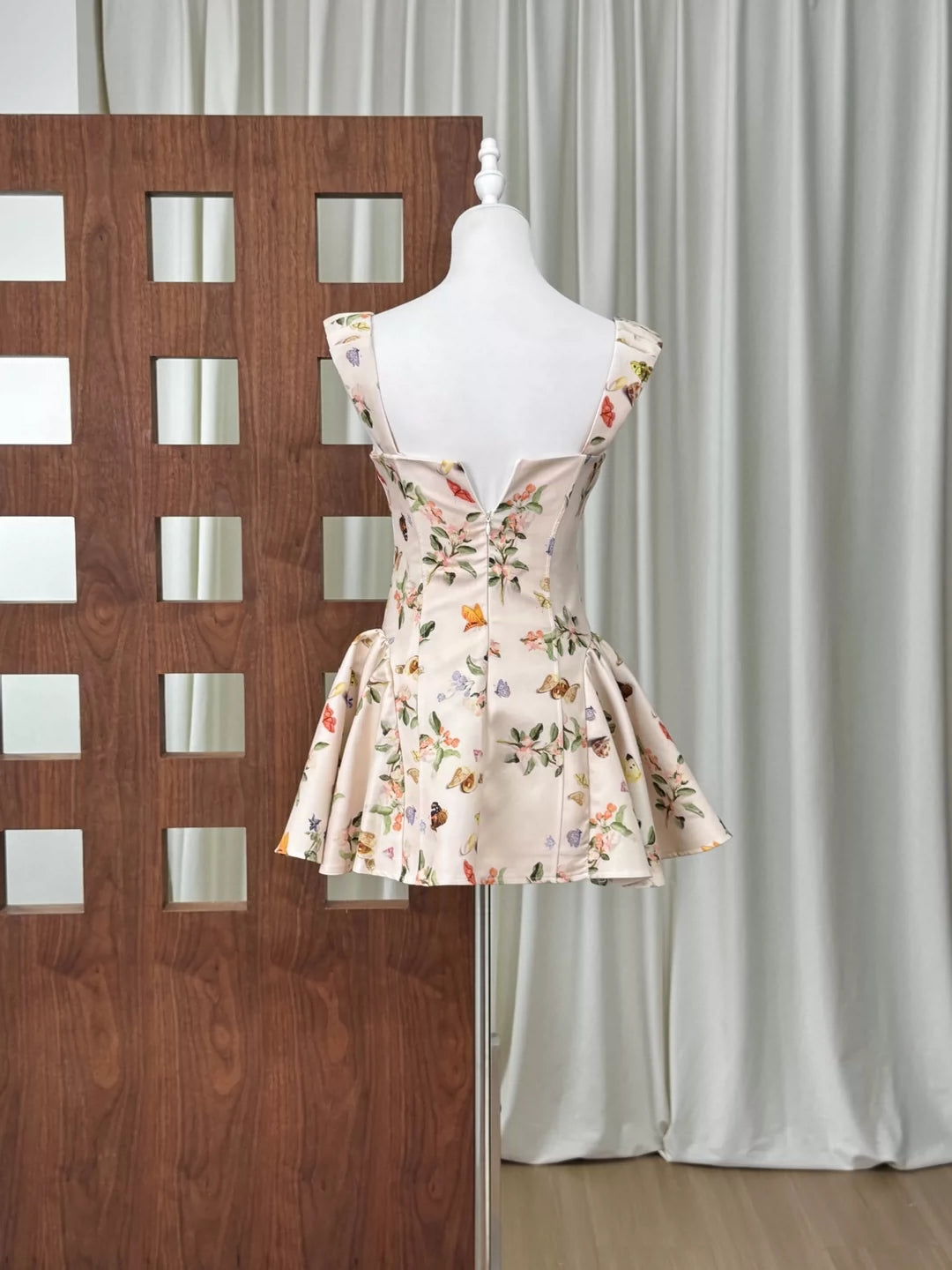 Hot Sale Ivory Butterfly Floral Print Straps Satin A Line Short Homecoming Dress AS1077