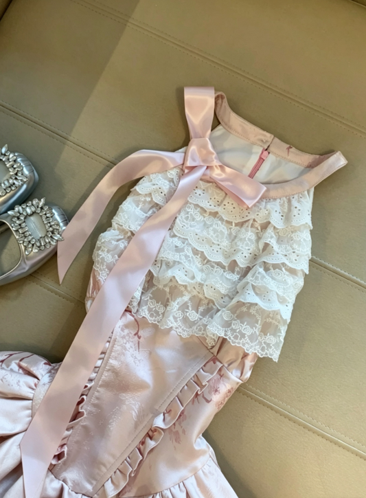 Romantic Light Pink Floral Print Halter Neck Bow Multi-Layer Lace Bodice Ruffle Hem Satin Short A Line Homecoming Dress AS1082