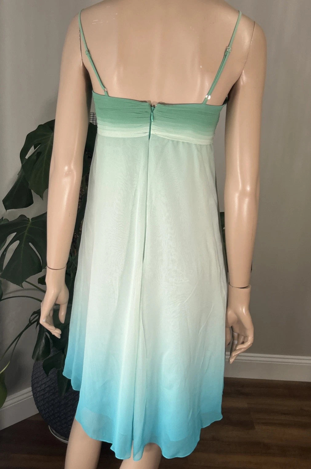 Chic Mint Gradient Spaghetti Straps Chiffon A Line Short Homecoming Dress With Rhinestone Floral Brooch AS1161