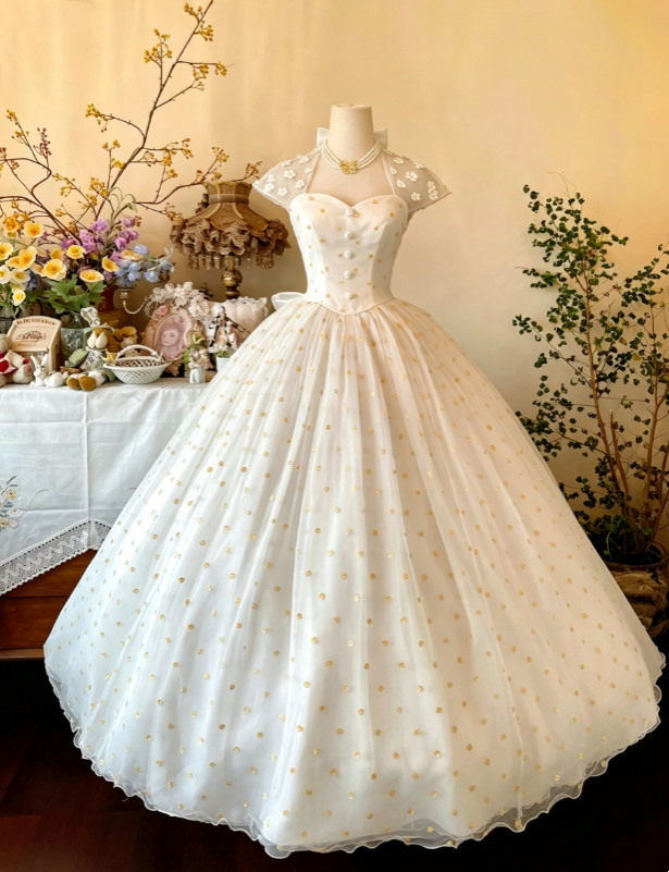 Chic White Sweetheart Corset With Sheer Floral Cape Tulle Ballgown Long Wedding Dress AE149
