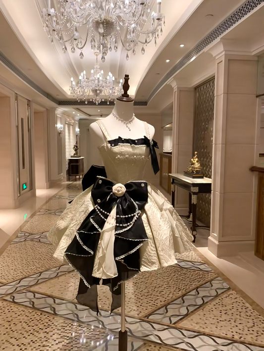 Opulent Ivory‑Black Straps Large Rose Pearl Appliqué Corset Lace‑Up Back Large Bow A Line Short Homecoming Dress AS2309
