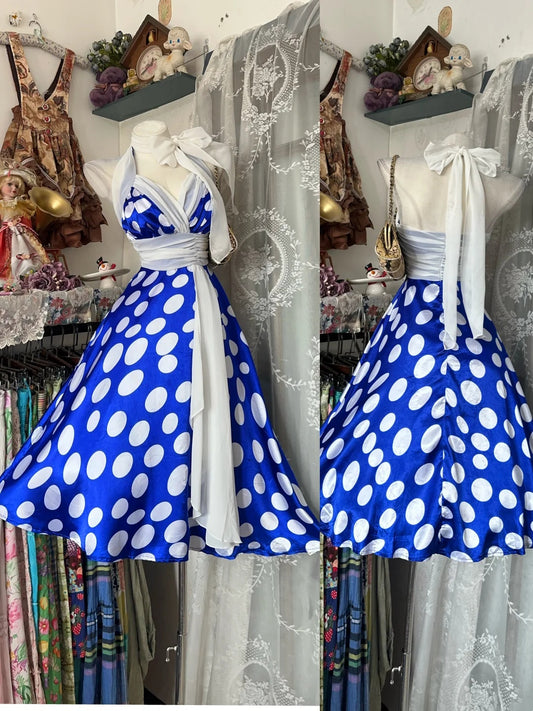 Playful Royal Blue White Polka Dot Halter Wrap V‑Neck Long Sash Satin A‑Line Midi Homecoming Dress AS2340
