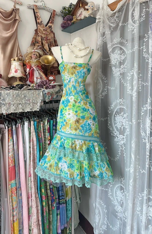 Fresh Green Floral Print Spaghetti Strap Lace Trim Beaded Tiered Ruffle Mermaid Midi Homecoming Dress AS2369