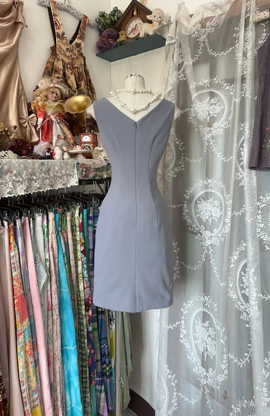 Exquisite Dusty‑Blue Sleeveless V‑Neck Gold Floral Lace Applique Rhinestone Trim Sheer Cutout Waist Bodycon Short Homecoming Dress AS2434