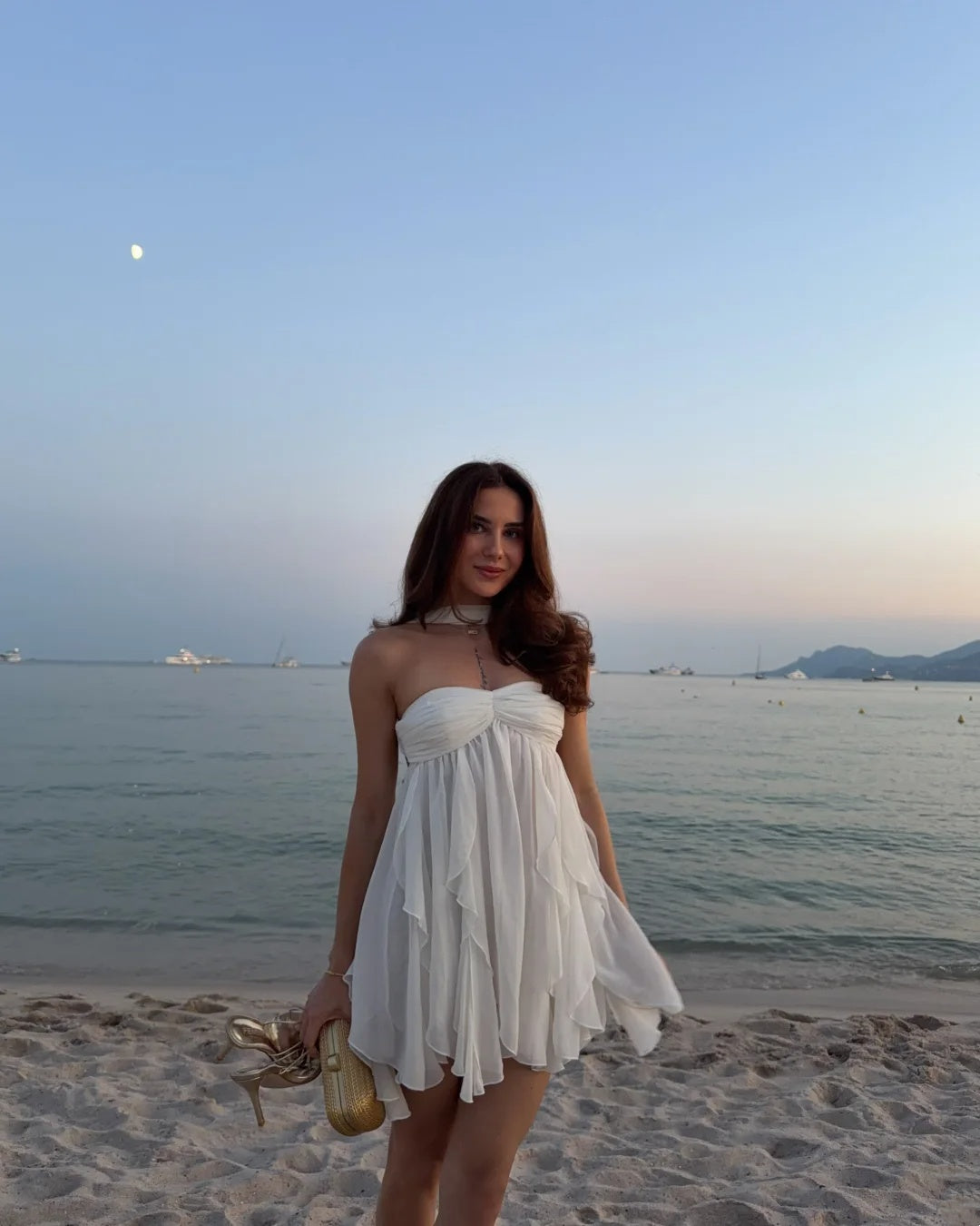 Chic White Sweetheart Choker Strap Ruffled Chiffon Flowy A Line Short Homecoming Dress AS2685