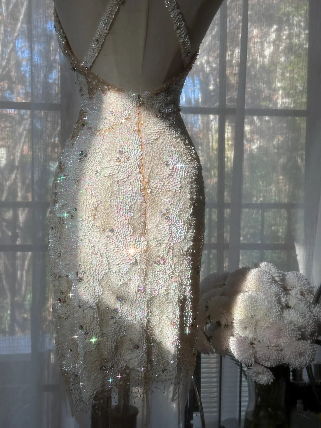 Shimmering Ivory Birthday Dress Beaded Spaghetti Straps V Neck Bodycon Short Homecoming Dress AS2752