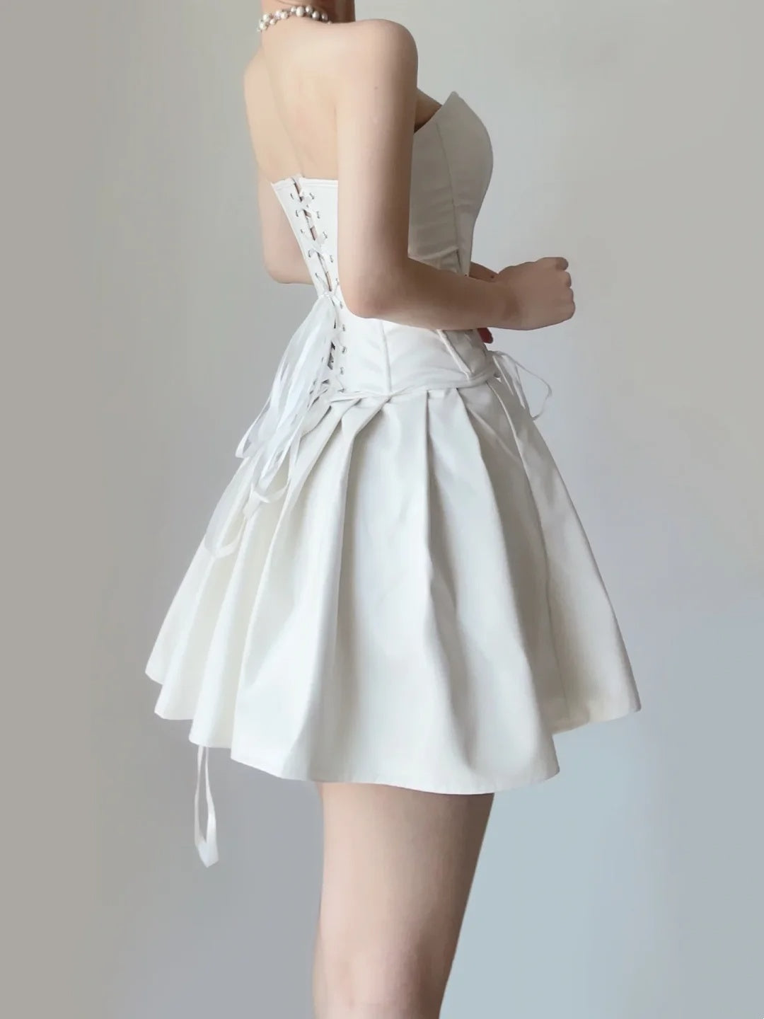 Chic White Strapless Sweetheart Corset Front Zipper Lace-Up Pleated A Line Short Homecoming Dress AS2837