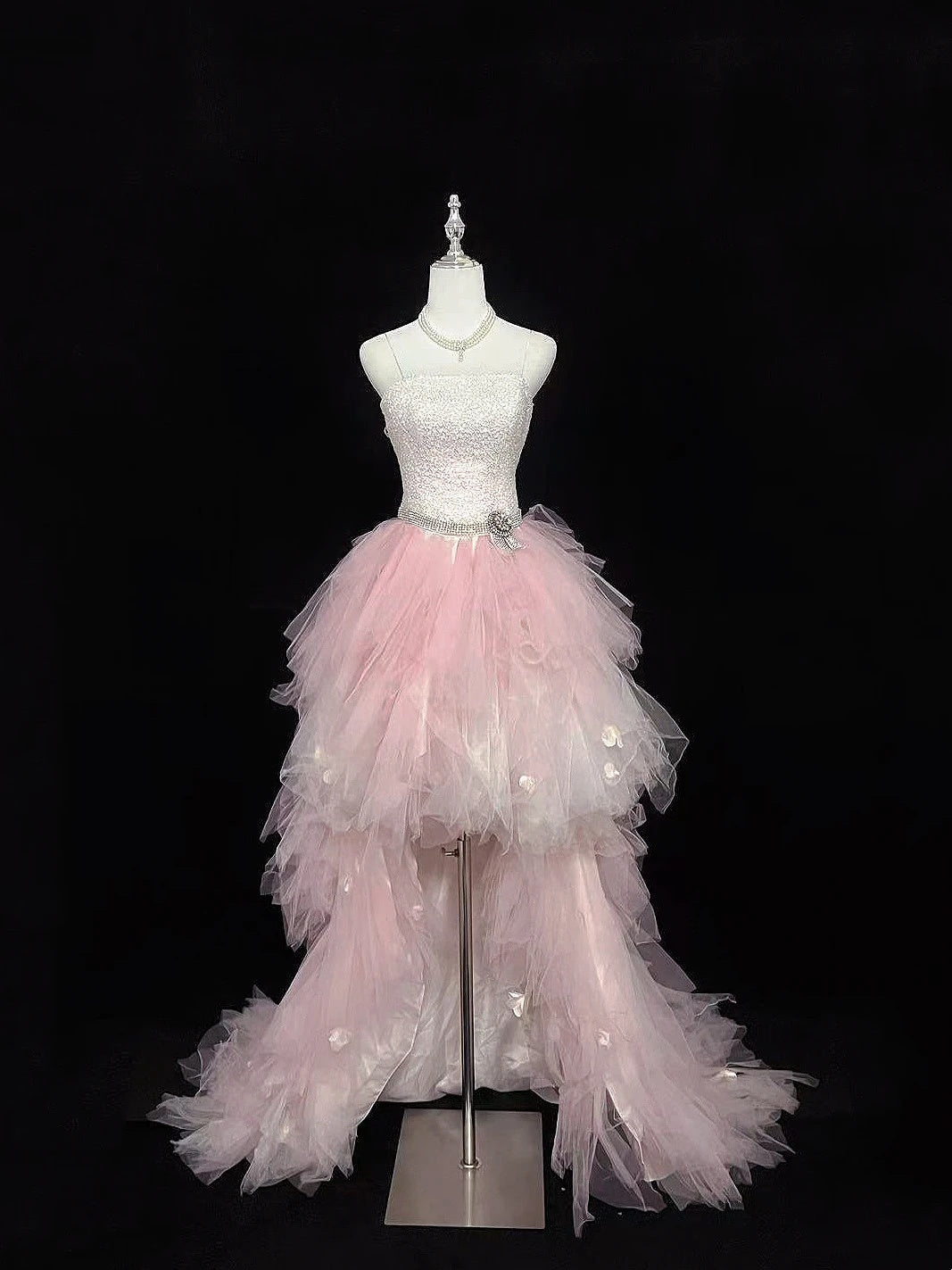 Ethereal Pink Spaghetti Straps Bow Sequin Beaded Appliques A Line Short Homecoming Dress With Train Birthday Party Dress AS3191