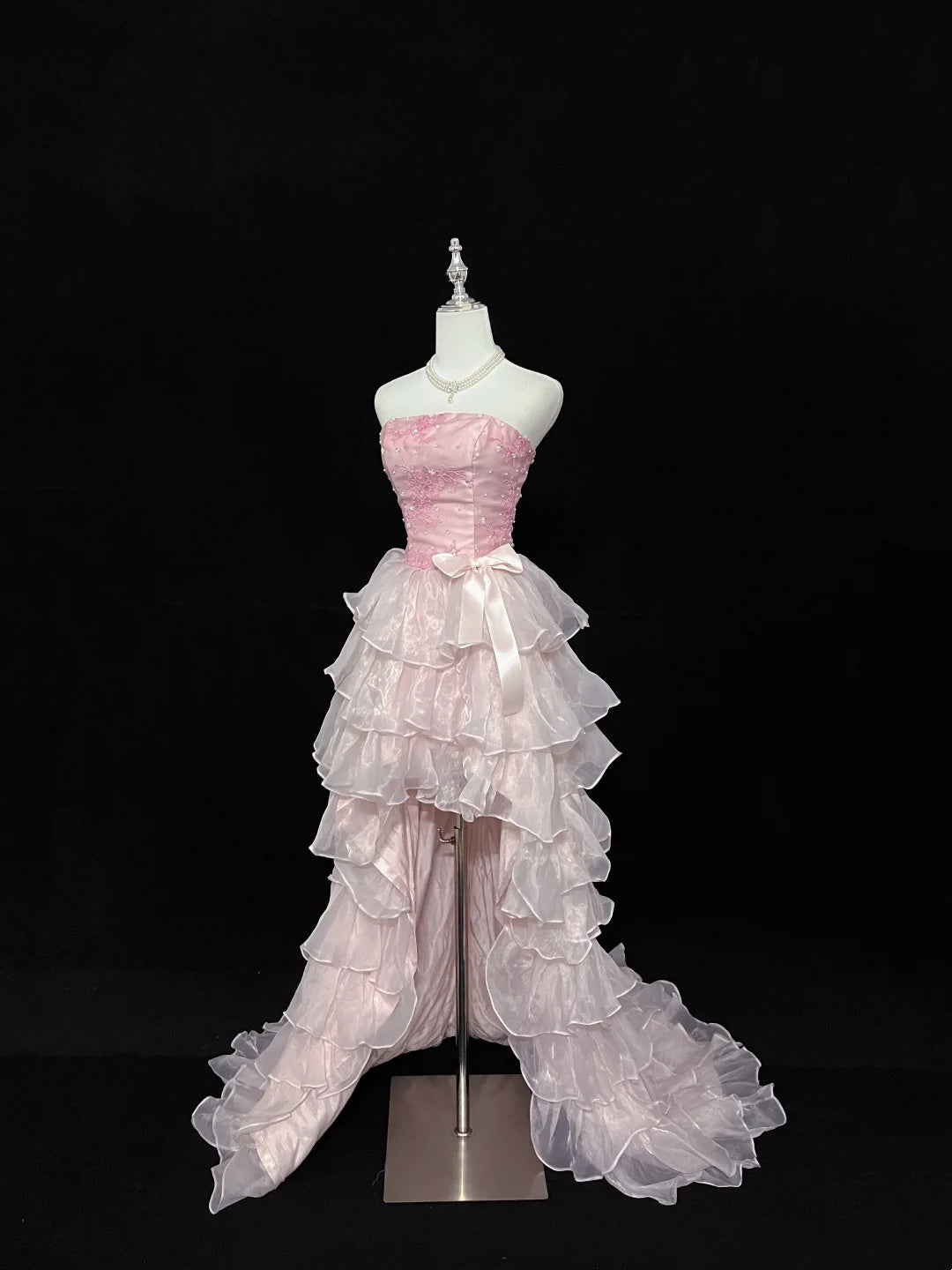 Romantic Pink Strapless Floral Appliques Beaded Bow A Line Short Homecoming Dress With Train Birthday Party Dress AS3192