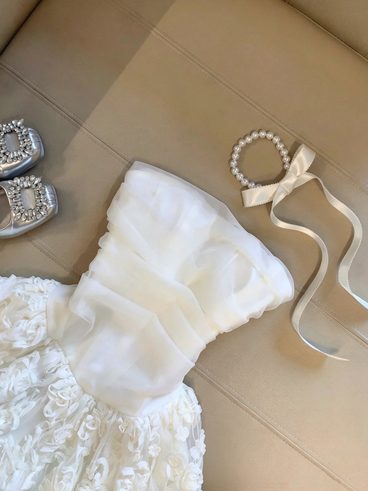 Ethereal White Strapless Ruched 3D Floral Tulle Bubble Short Homecoming Dress Birthday Dress AS3328