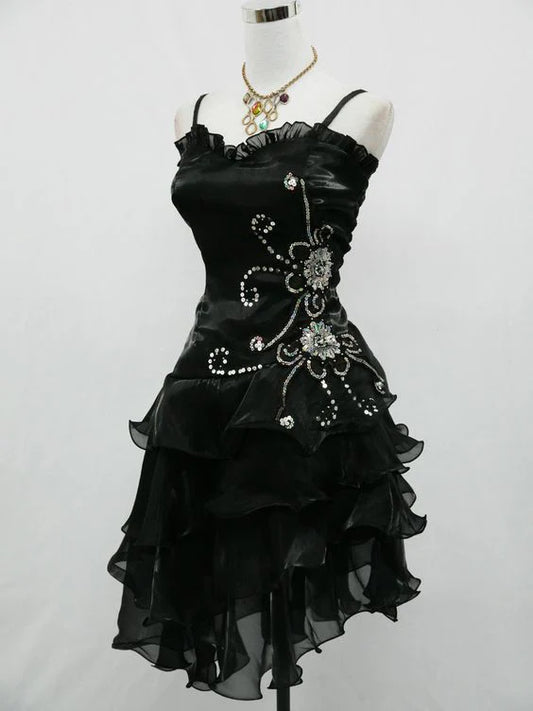 Vintage Black Spaghetti Straps V-Neck Beaded Short Homecoming Dress With Ruffled Chiffon Hem AS703