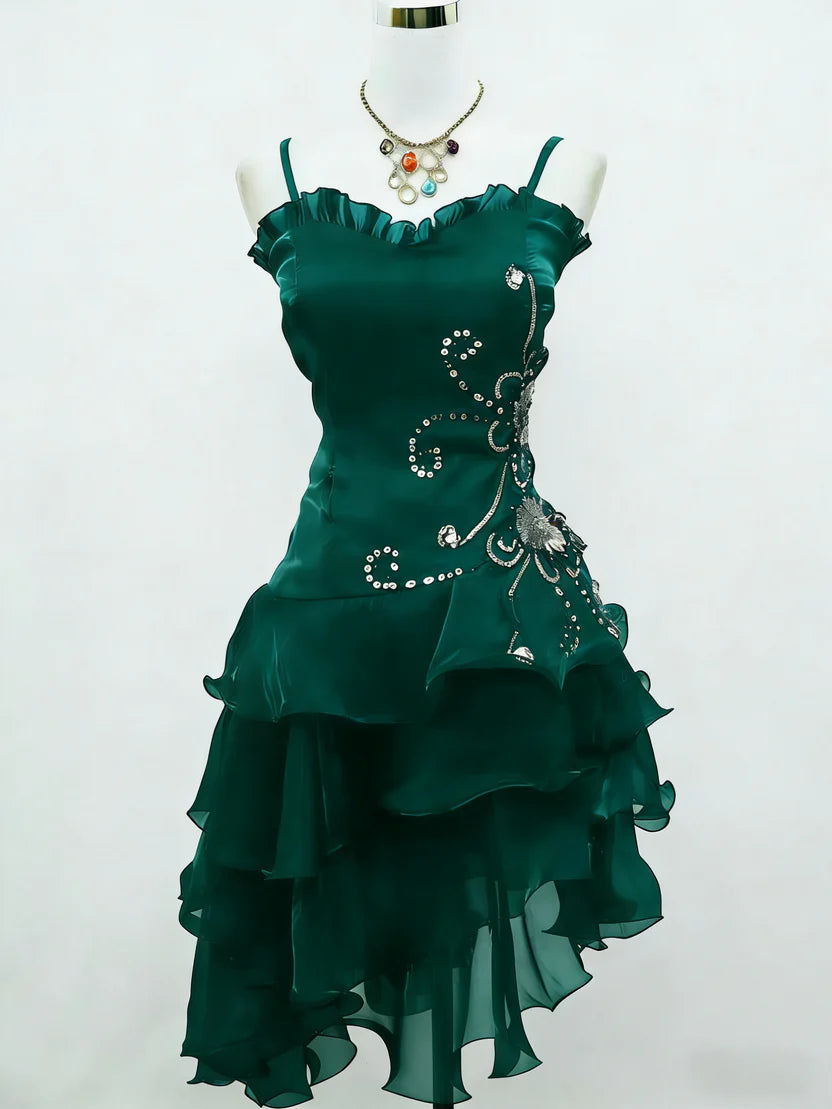 Vintage Black Spaghetti Straps V-Neck Beaded Short Homecoming Dress With Ruffled Chiffon Hem AS703