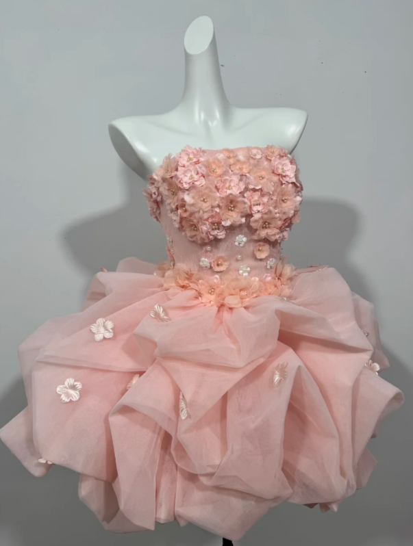 Dreamy Dusty Pink Strapless 3D Floral Pearl Applique Irregular Bubble Tulle Mini Homecoming Dress AS777