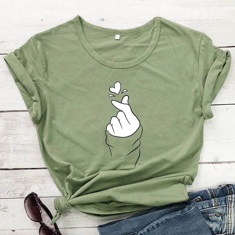 Women Hand Heart Gesture Graphic T-shirt AP000157
