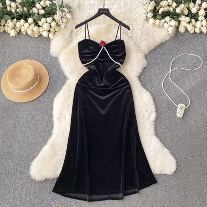 Elegant Velvet Sleeveless Party Dress With Simple Fashion Pearl Detail AP00207