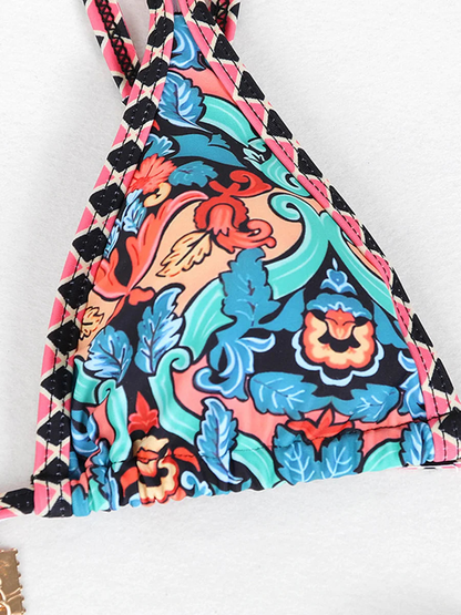 Women Floral Print Bikini Set With Tassel Detail AP000122