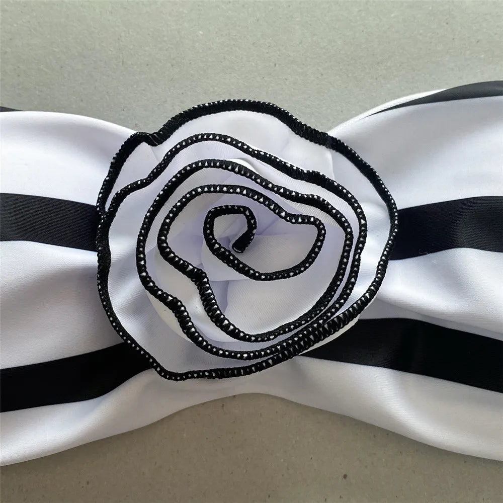 Simple Fashion Black And White Striped Bandeau Bikini Set Swimsuit AP000138