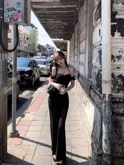 Fashion Sexy Black Lace Cutout Sleeved Backless Halter Dress  AP0253