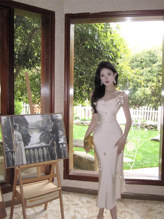 New Elegant Three-dimensional Floral Decoration Slim Mermaid Spaghetti Strap Dress  AP0257