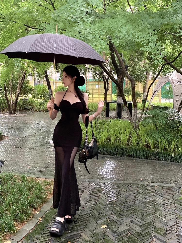 Fashion Sexy Black Lace Cutout Sleeved Backless Halter Dress  AP0253