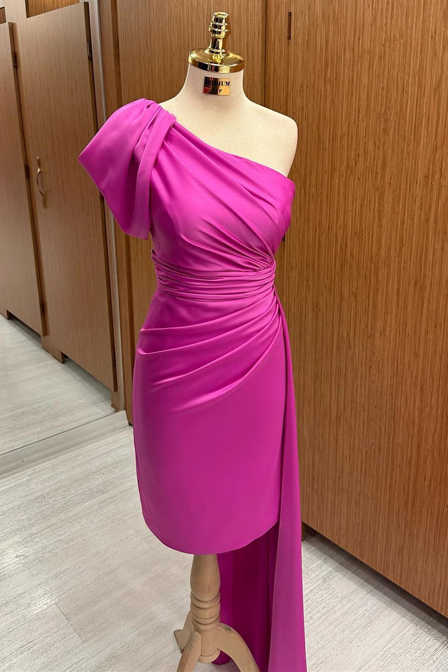 Vibrant Hot Pink One Shoulder Ruched Satin Bodycon Midi Bridesmaid Dress With Train AB072
