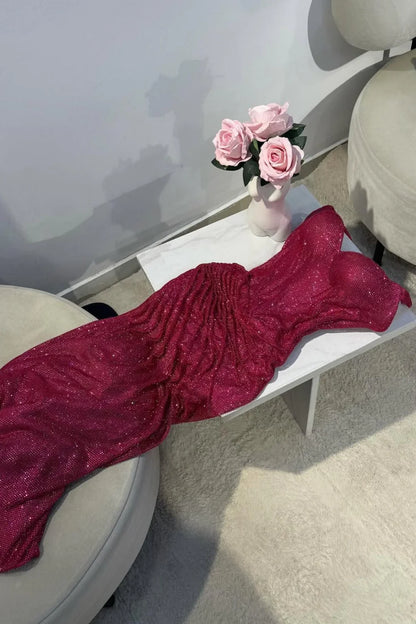 Dark Red Glitter Bodycon Homecoming Dress with Sweetheart Neck Spaghetti Straps Ruched Side Slit AD041