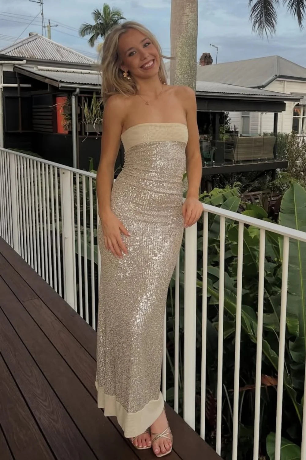 Modern Sequin Strapless Prom Gown with Minimalist Design and Glamorous Finish AD058
