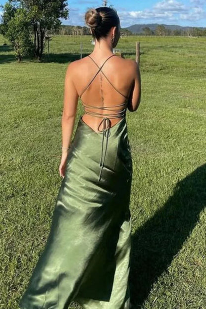 Chic Green Satin Evening Dress with V Neck Bodice and High Slit AD085