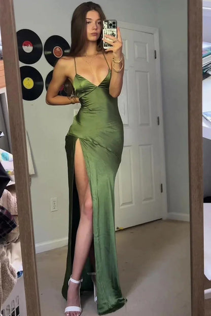 Chic Green Satin Evening Dress with V Neck Bodice and High Slit AD085