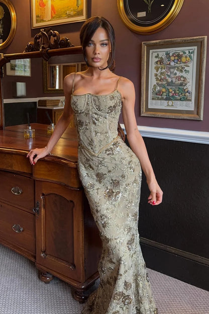 Gorgeous Mermaid Spaghetti Straps Green Lace Long Prom Dress With Appliques AD099